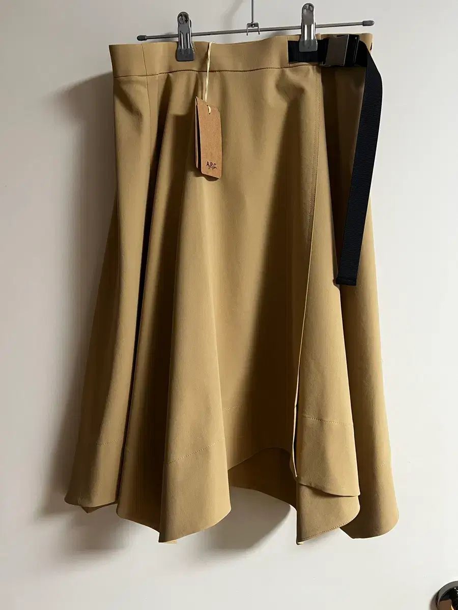 APCゴルフ アペーセーゴルフ A.P.C. アーペーセーゴルフ レディース スカート 新品
