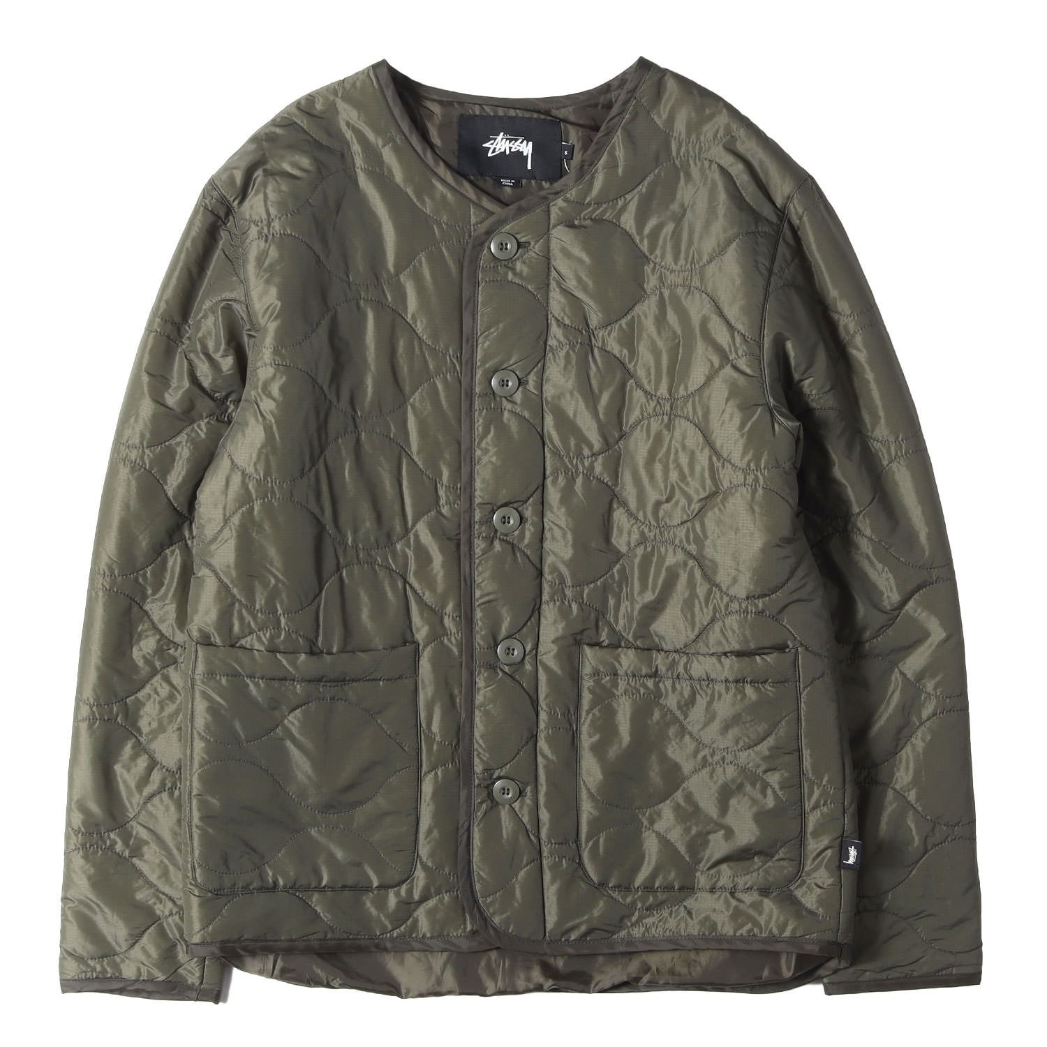 STUSSY ステューシー ジャケット カーキ サイズ:S | 裏地ロゴプリント キルティング ミリタリー ライナー ジャケット (Quilted Military) | アウター ブルゾン コート 上着【メンズ】【中古】 STUSSY ステューシー ジャケット カーキ サイズ:S | 裏地ロゴプリント