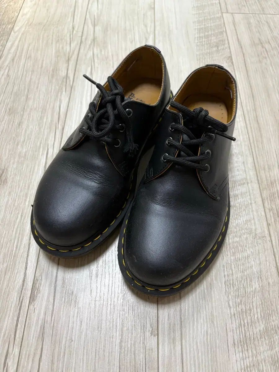 DR. MARTENS 1461 3ホール ナッパ 230