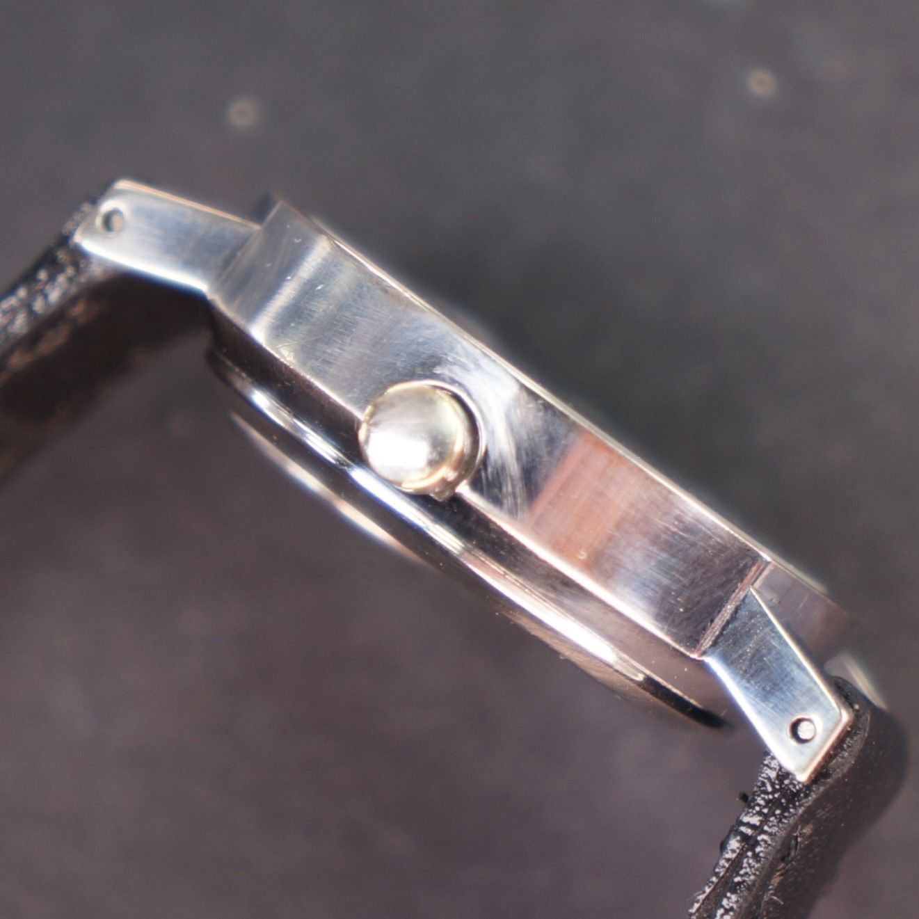【訳あり稼働美品】MONDAINE　　新品ベルト電池交換済　付属品有 稼働品】 MONDAINE アンティーク レディース腕時計 新品ベルト電池交換