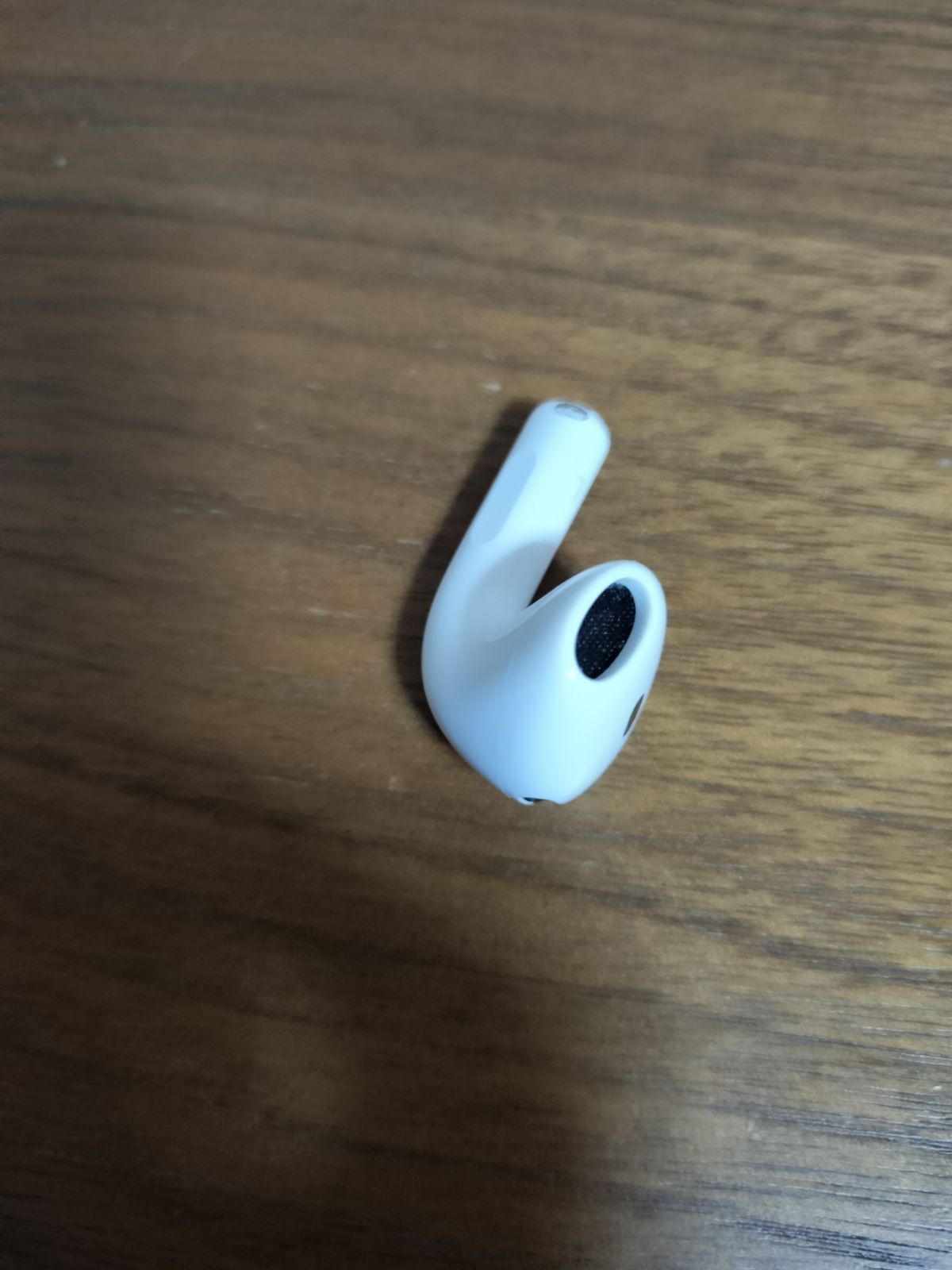 美品（正規品）Apple AirPods 4世代 片耳 L 片方 左耳 ノイズキャンセ