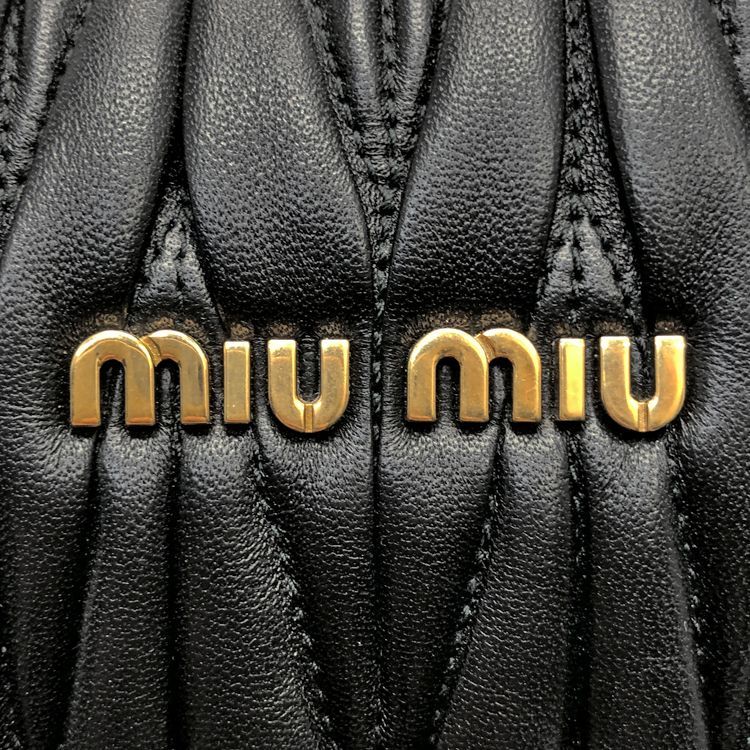 MIUMIU ミュウミュウ マテラッセ 2WAY ハンドバッグ ショルダーバッグ