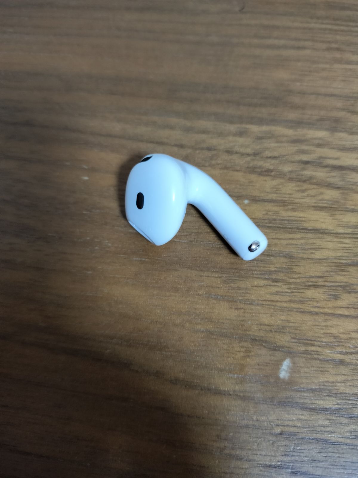 美品（正規品）Apple AirPods 4世代 片耳 R片方 右耳 ノイズキャンセ