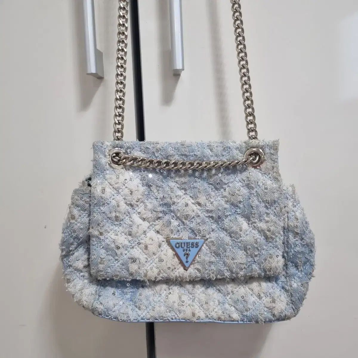 GUESS ツイード キルティング チェーン ショルダーバッグ