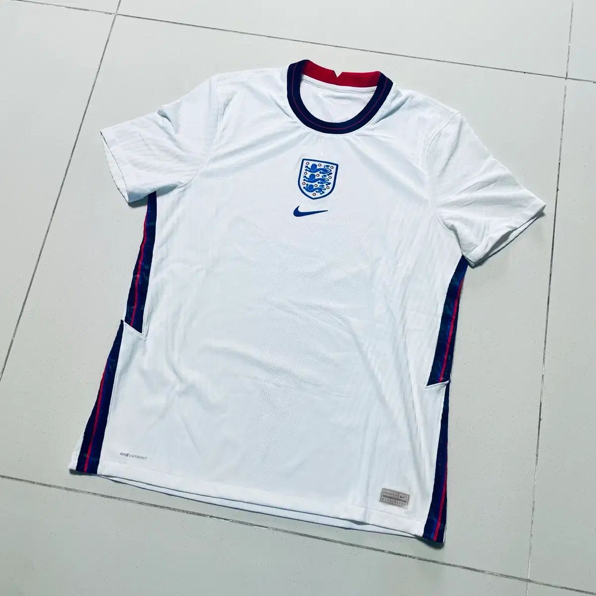 海外 L NIKE イングランド 2020 HOME アセンティック ヴェイパーニット
