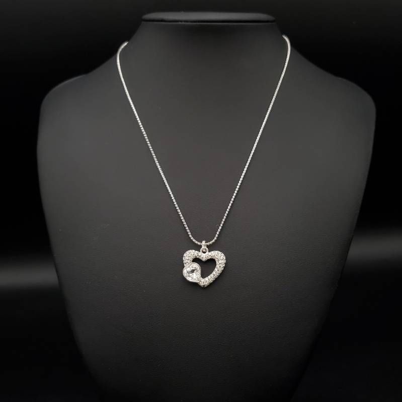 SWAROVSKI スワロフスキー Emotionペンダント ネックレス パヴェ 