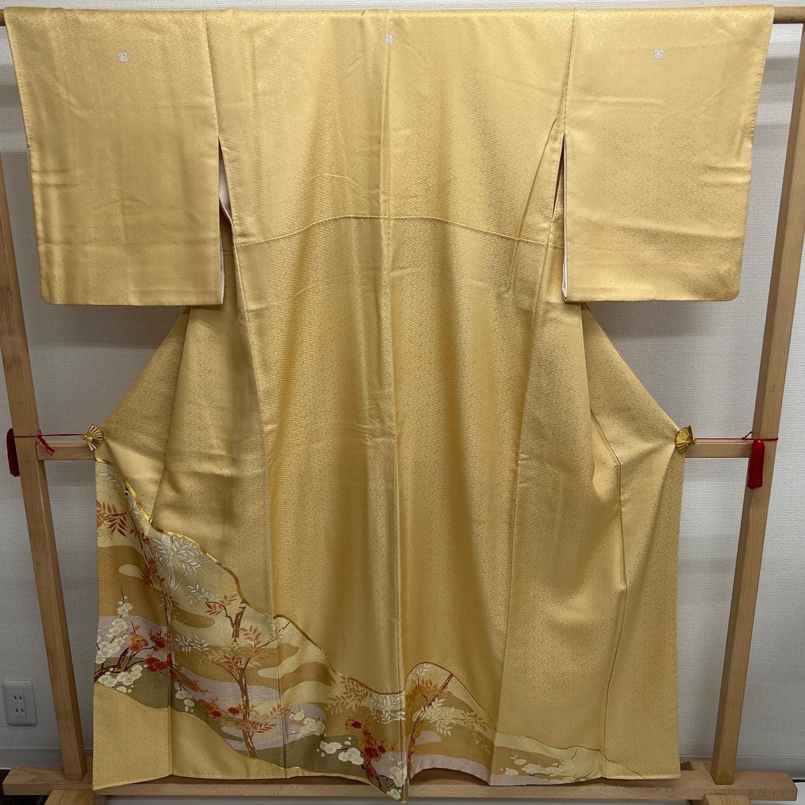 色留袖 金駒刺繍 正絹 五つ紋 上品な染め 比翼 着物 MK-7488 - メルカリ