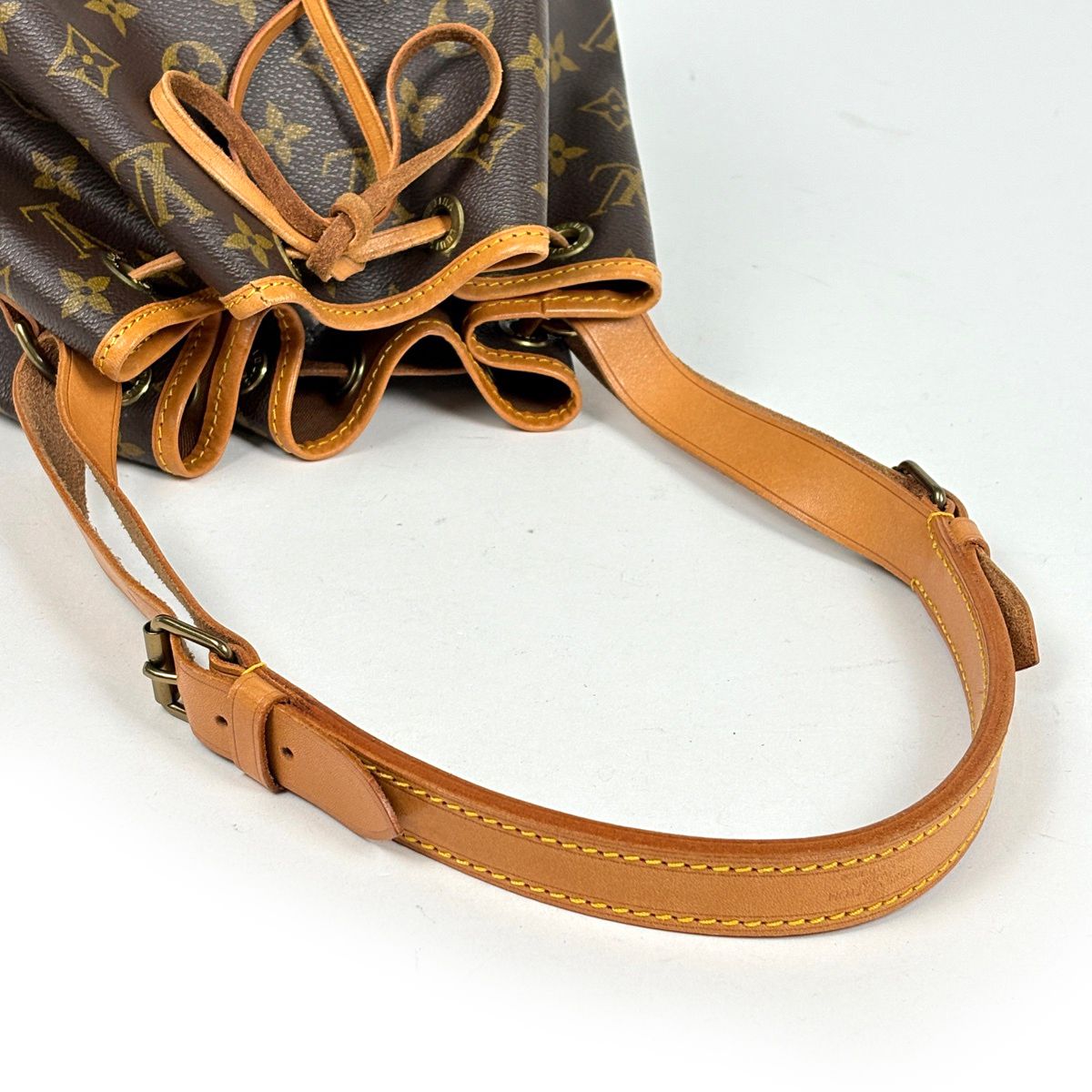 ルイ・ヴィトン Louis Vuitton プチ ノエ ワンショルダー 肩掛け 巾着