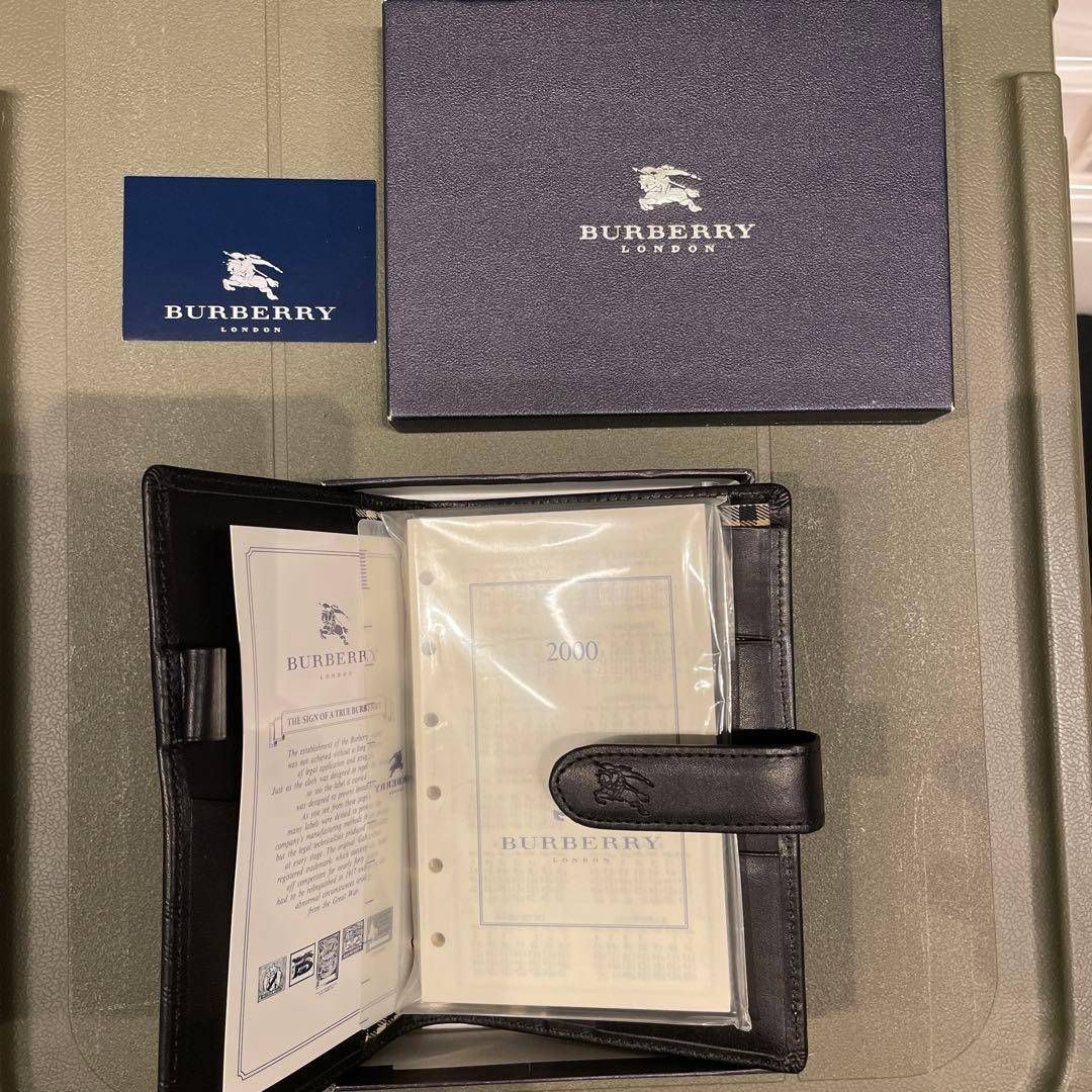 BURBERRY LONDON バーバリー ロンドン　システム手帳 レザー ノバチェック 00年 レフィル　本革　革　黒 ブラック BLACK クロ くろ 12,480円