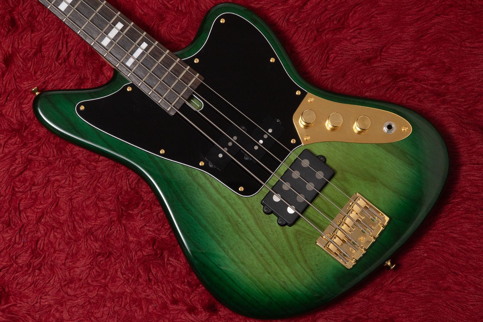 【used】Creation / Jaguar type Bass 4.130kg【GIB横浜】エレキベース