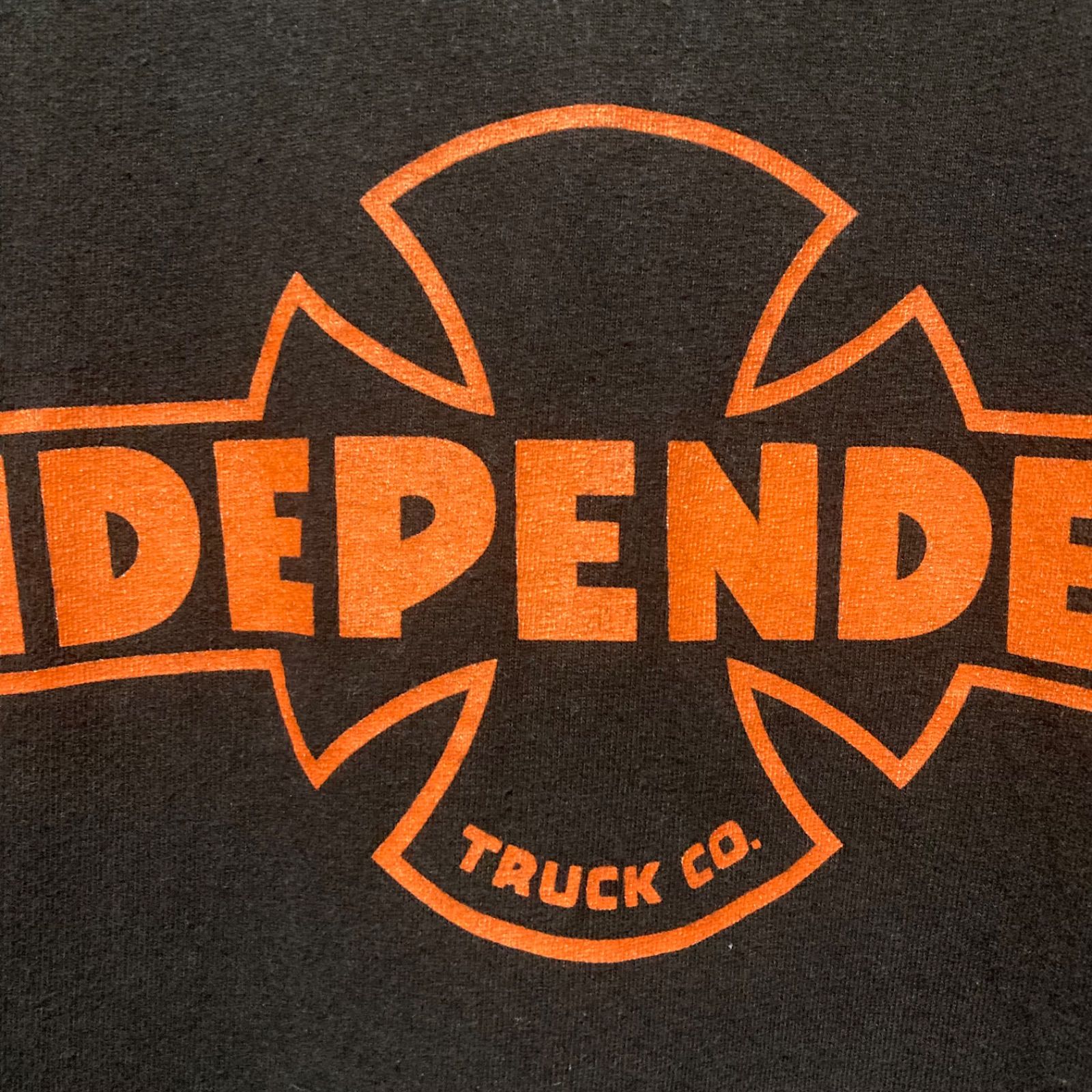 INDEPENDENT Tシャツ L インディペンデント アイアンクロス スケーター