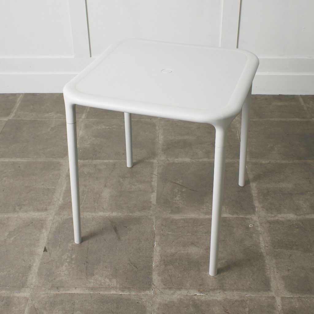 未使用品 MAGIS エアテーブル 組立式 スタッキングテーブル AIR-TABLE ガーデン テーブル ジャスパー モリソン 無印良品 マジス 98562