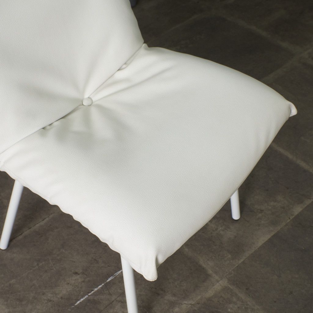 定価10万〜 Ligne Roset Calin スチールレッグ ダイニングチェア 椅子