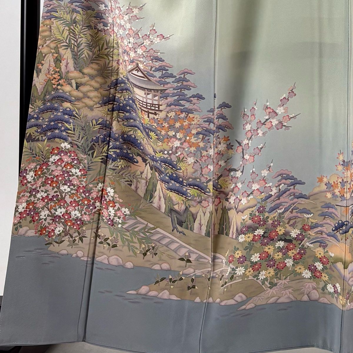 色留袖 身丈164.5cm 裄丈66cm M 袷 風景 建物 ぼかし 灰緑 正絹 秀品