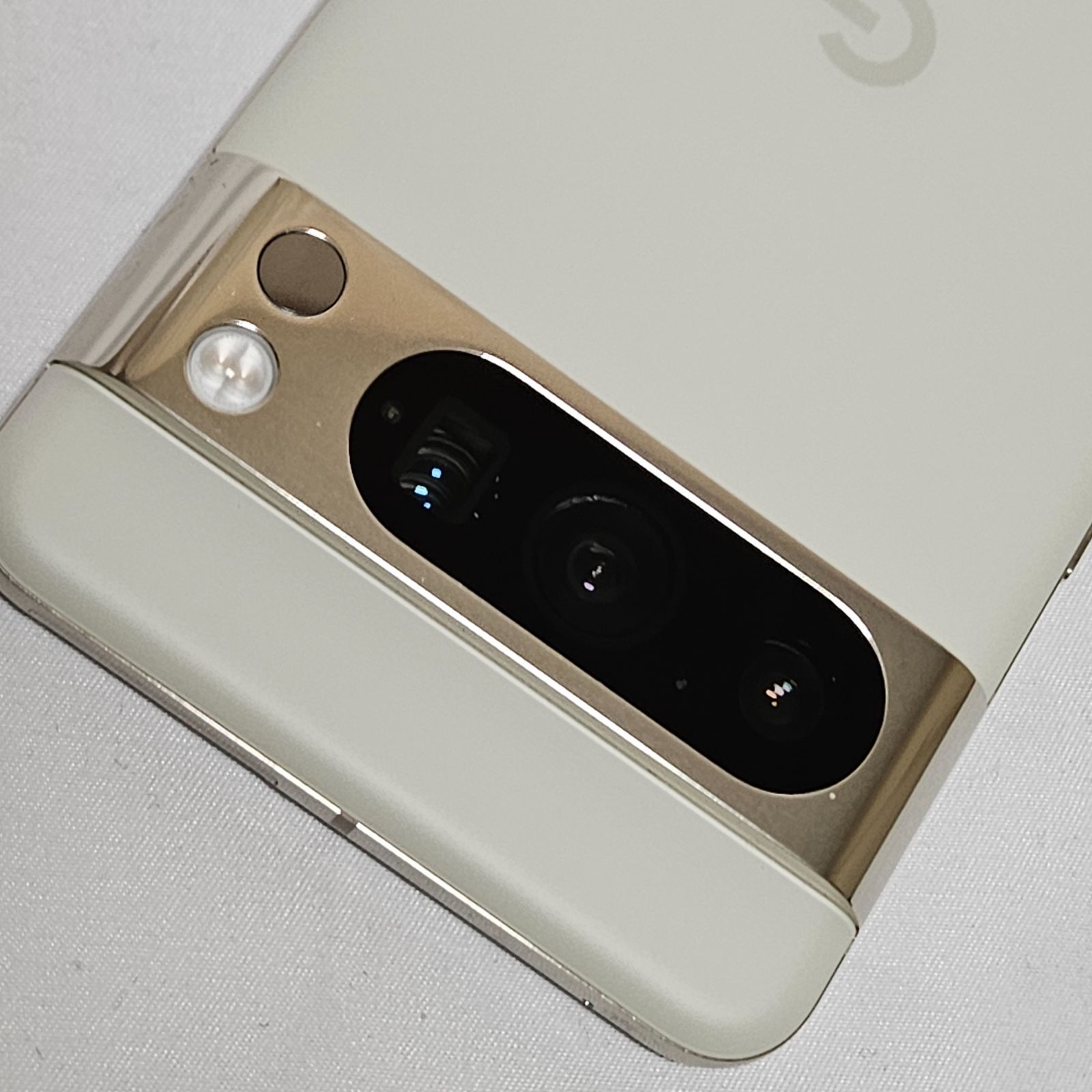 Google Pixel 8 Pro 256GB Porcelain 国内版 美品 - メルカリ