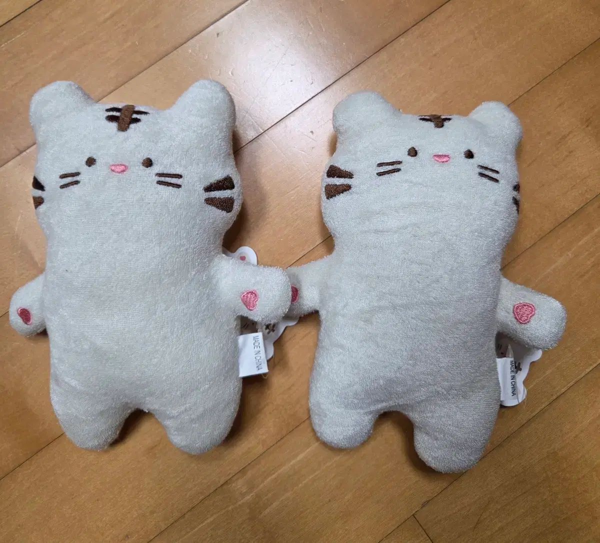 (廃盤) 뽀송뽀송 赤ちゃん虎 ぬいぐるみ 未開封 新品 DAISO 廃盤