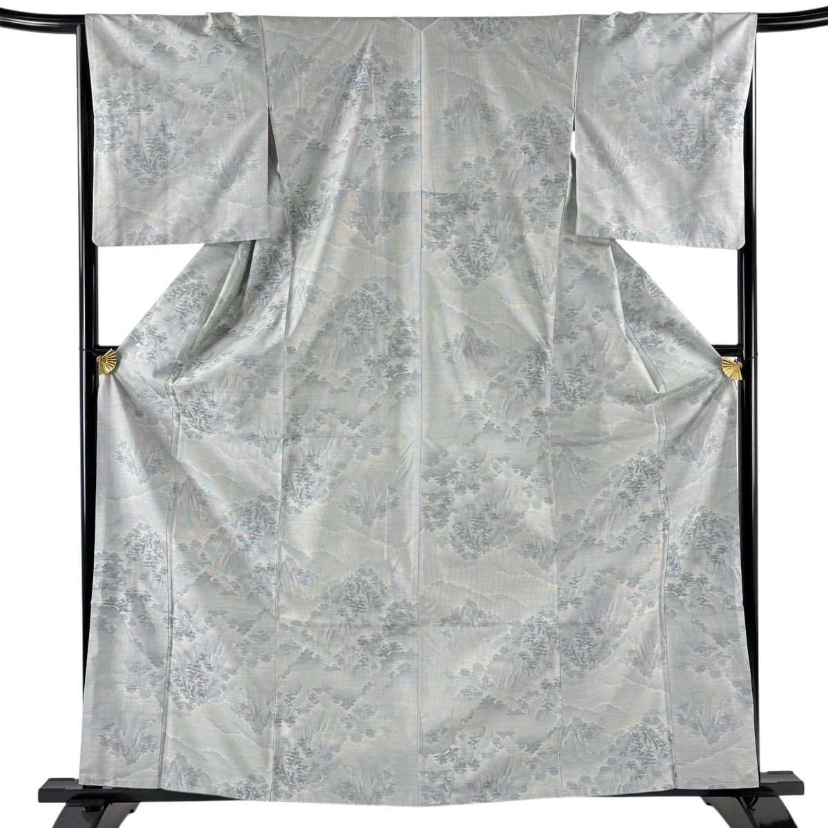 【美品】 紬 身丈162.5cm 裄丈65cm M 袷 やまと 樹木 岩山 青灰色 正絹 秀品 【中古】
