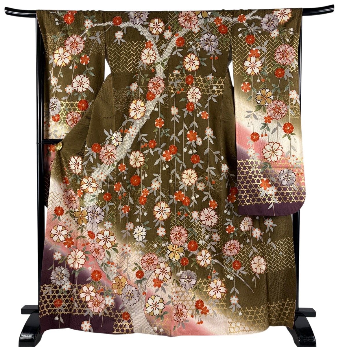 振袖 秀品 身丈168cm 裄丈68cm 正絹 【中古】 振袖 身丈168cm 裄丈66cm M 袷 蝶 草花 金銀彩 金通し 赤 正絹 秀品