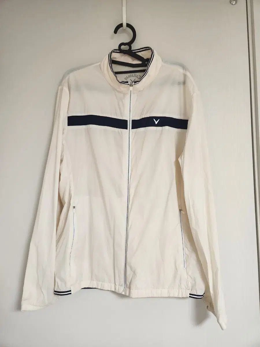 キャロウェイ アイボリー ウィンドブレーカー アウター サイズ100