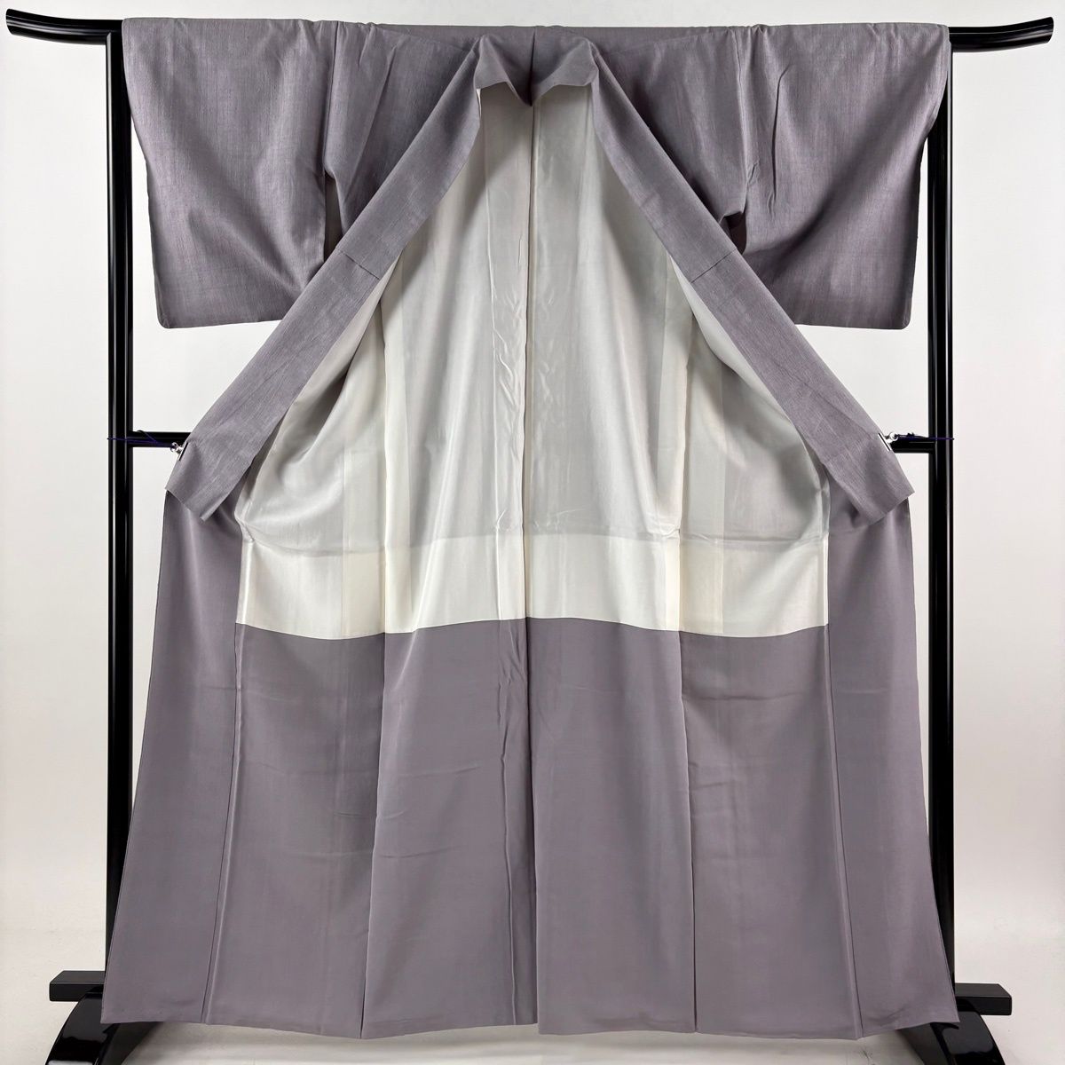 結城紬 身丈156.5cm 裄丈63.5cm 正絹 逸品 【中古】 結城紬 身丈164.5cm 裄丈65.5cm M 袷 本場結城紬 奥順 証紙あり 無地