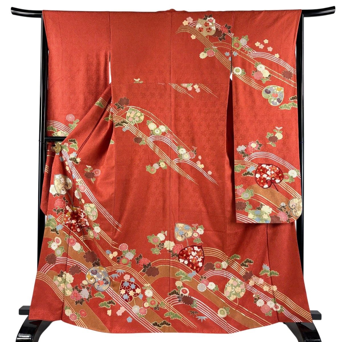 振袖 身丈164.5cm 裄丈64.5cm M 袷 菊 笠松 刺繍 金糸 朱色 正絹 名品 【中古】