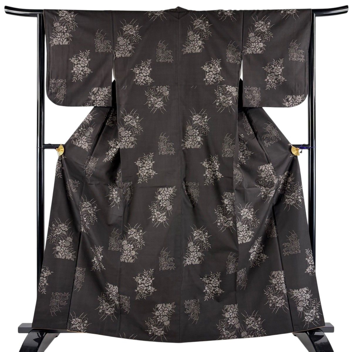 【美品】 大島紬 身丈163cm 裄丈64.5cm M 袷 証紙 色紙 草花 焦茶色 正絹 名品 【中古】