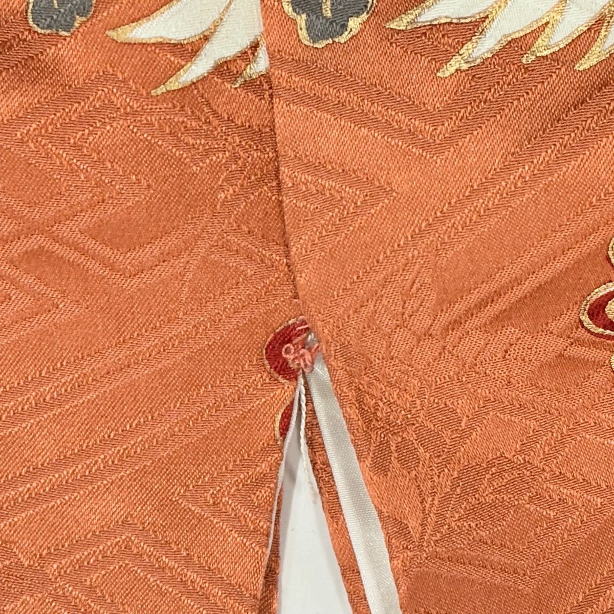 振袖 名品 身丈164.5cm 裄丈70cm 正絹 【中古】 振袖 身丈167cm 裄丈69cm L 袷 花鳥 宝尽くし 絞り 金彩 黒 正絹 秀品