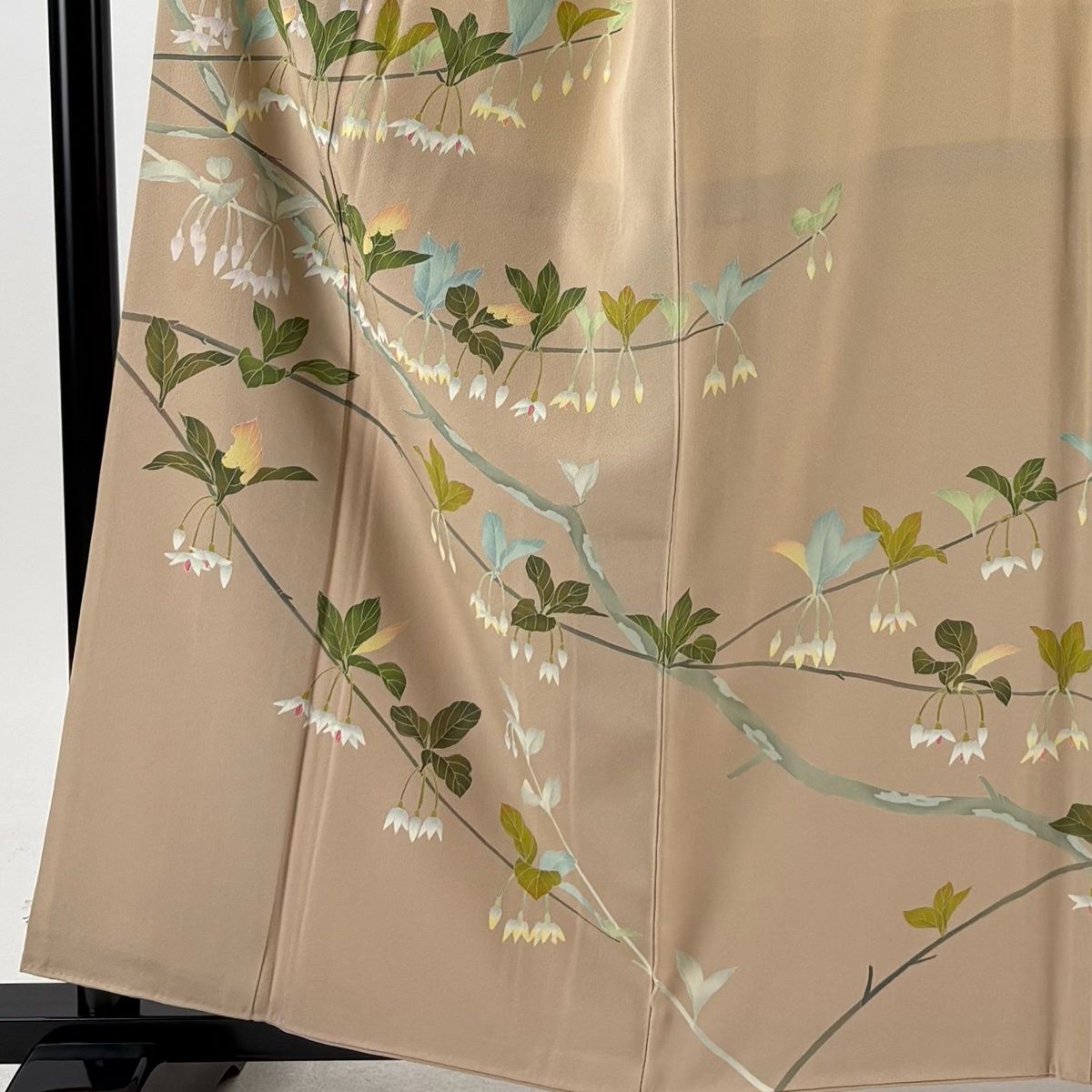 訪問着 身丈160.5cm 裄丈67cm M 袷 落款 草花 薄茶色 正絹 秀品 【中古