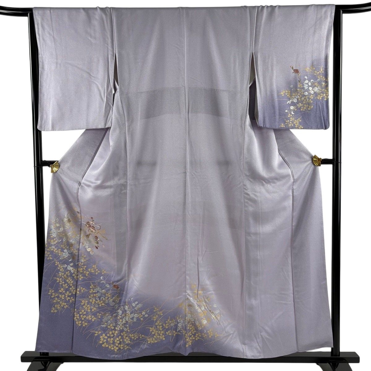 付下げ 身丈156.5cm 裄丈64.5cm M 袷 花扇 葡萄唐草 刺繍 金銀彩 薄紫 正絹 秀品 【中古】