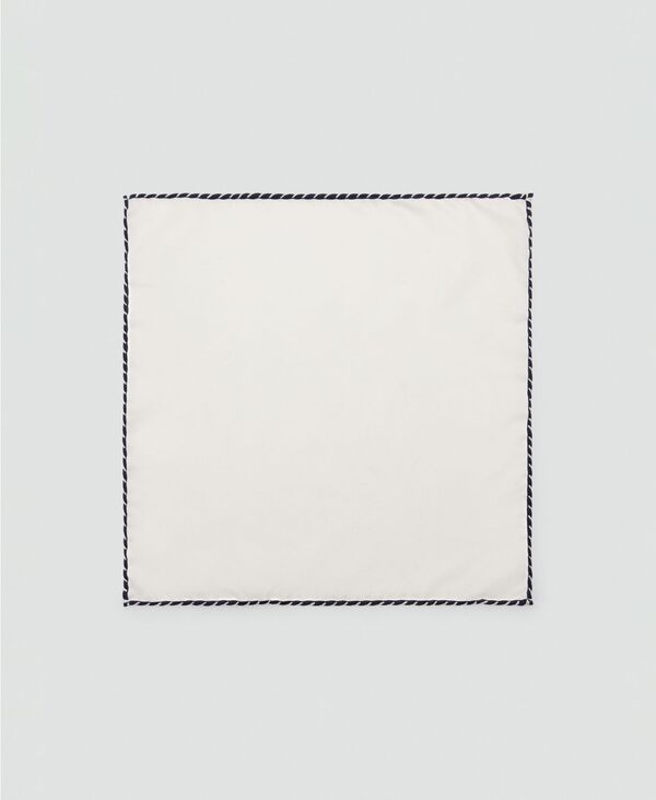 【送料無料】 マンゴ メンズ マフラー・ストール・スカーフ アクセサリー Mens Silk Scarf White