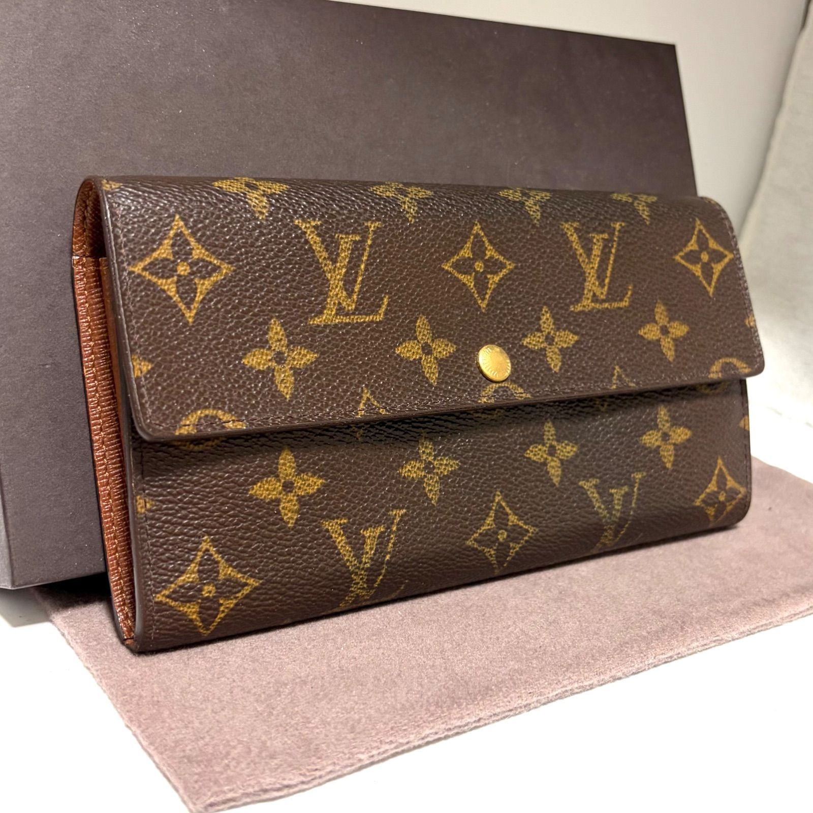 c38 ポルトモネ クレディ　ポルトフォイユ サラ　旧型　Louis Vuitton ルイ ヴィトン 　2つ 折り　二つ折り　フラップ ボタン 式　長 財布　ウォレット　モノグラム