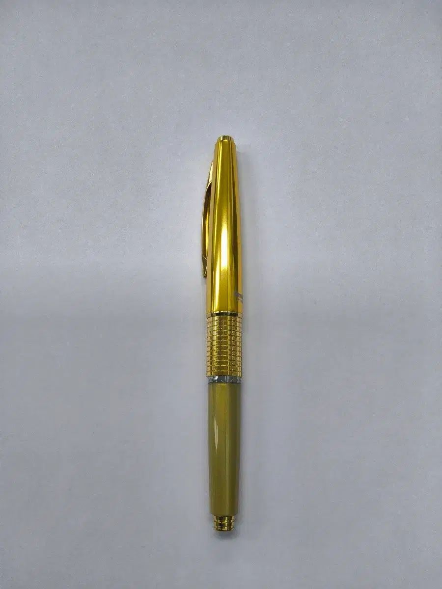 ぺんてる (PENTEL) ケリー ドン・キホーテ 限定 GOLD