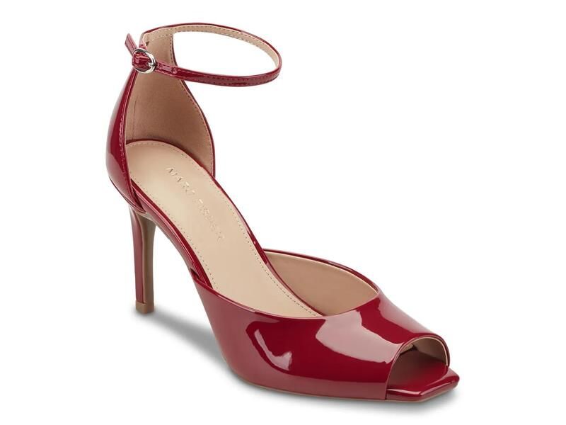 マークフィッシャー レディース シューズ サンダル Marc Fisher Veni Sandal Red レッド
