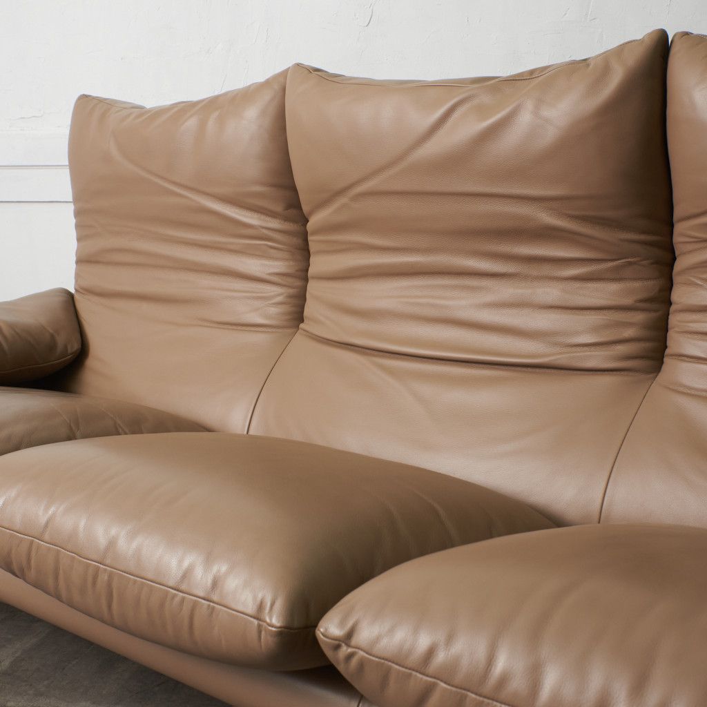 定242万〜 カッシーナ MARALUNGA 3人掛け ソファ 本革 Cassina