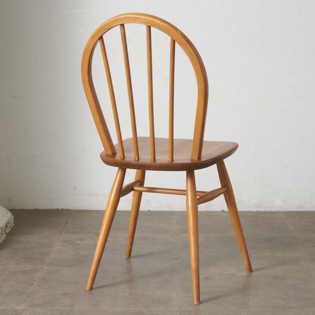 ercol フープバックチェア 4本 スポーク アーコール ダイニングチェア 英国 ヴィンテージ 曲木 椅子 エルム 天然木 イギリス 92644 ercol フープバックチェア 4本 スポーク アーコール ダイニングチェア 英国 ヴィンテージ 曲木 椅子 エルム 天然木 イギリス 92644