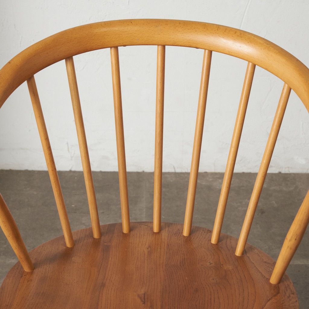 レア ERCOL カウホーン スモーカーズ チェア 英国 アーコール ヴィンテージ ウィンザーチェア アームチェア ダイニングチェア 93904 レア ERCOL カウホーン スモーカーズ チェア 英国 アーコール ヴィンテージ ウィンザーチェア アームチェア ダイニングチェア 93904