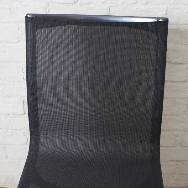カッシーナ Alias ローリングフレーム キャスター スウィベルチェア 椅子 チェア デスクチェア イタリア cassina アリアス 94922