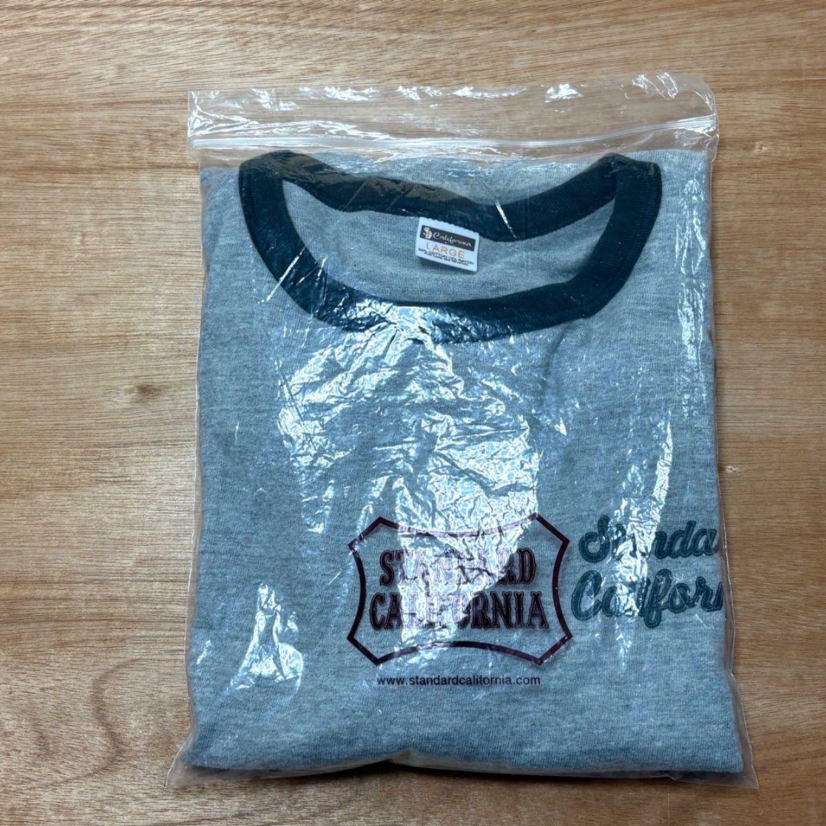 SD US Cotton Script Logo Ringer T スタンダードカリフォルニア 