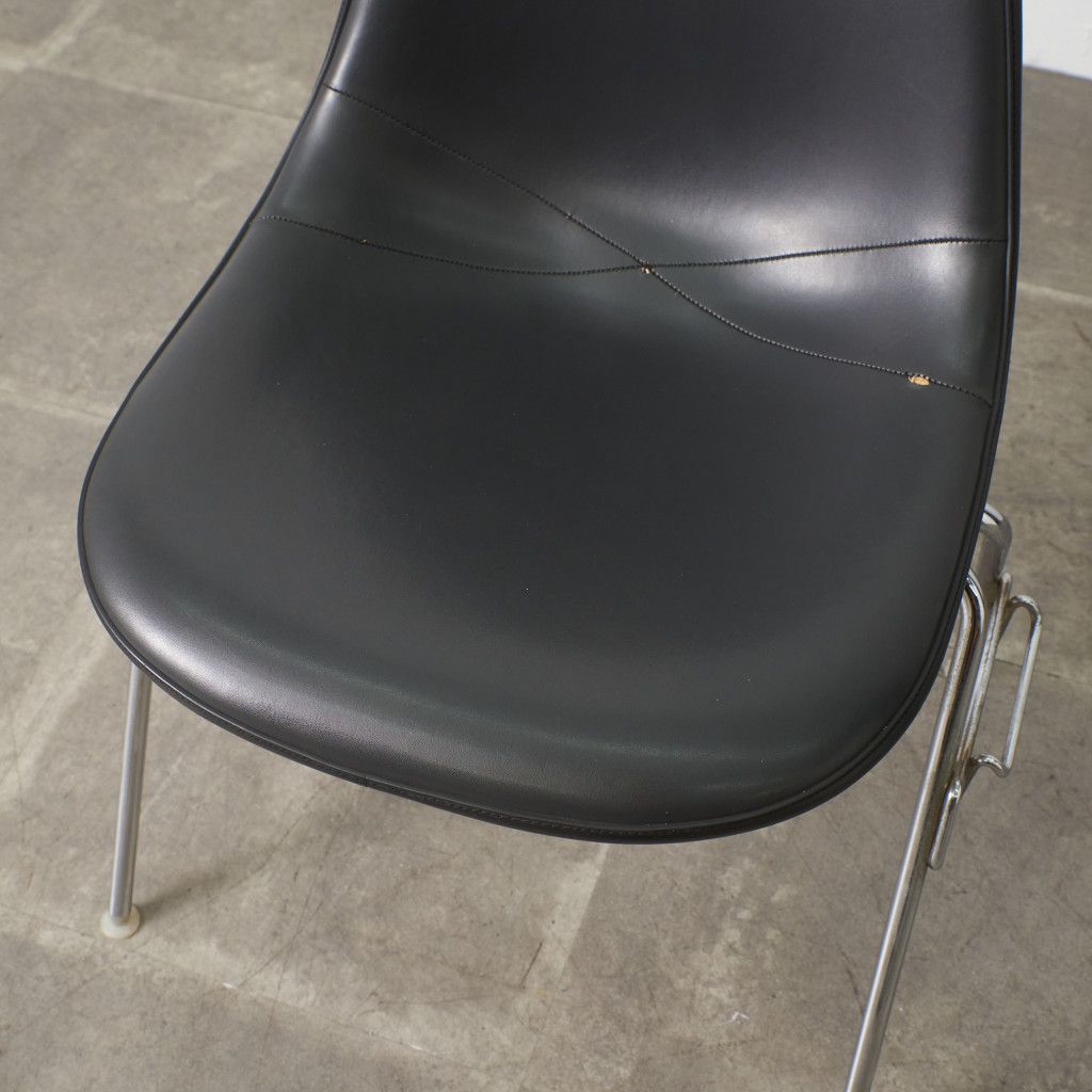 Herman Miller イームズ サイドシェルチェア ヴィンテージ スタッキングベース FRP Eames 椅子 ハーマンミラー ビンテージ 名作 97483