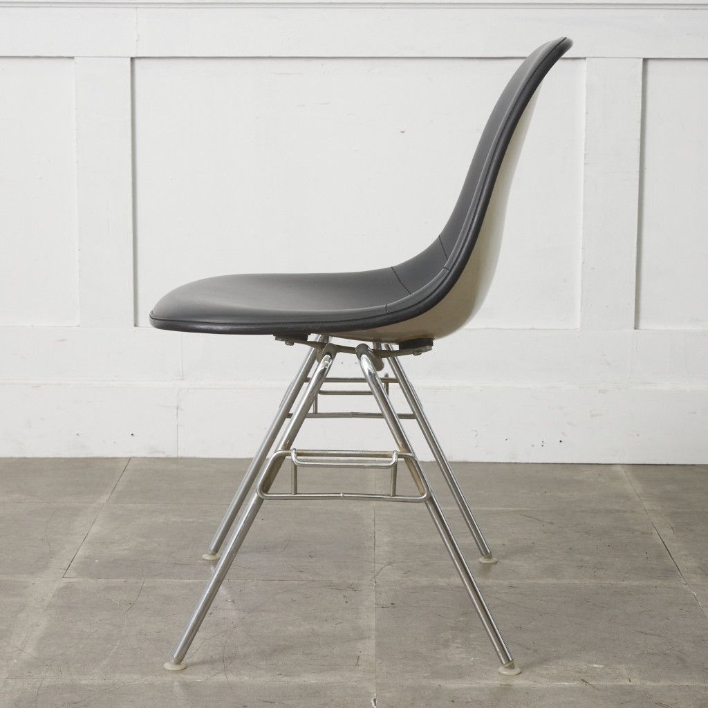 Herman Miller イームズ サイドシェルチェア ヴィンテージ スタッキングベース FRP Eames 椅子 ハーマンミラー ビンテージ 名作 97483