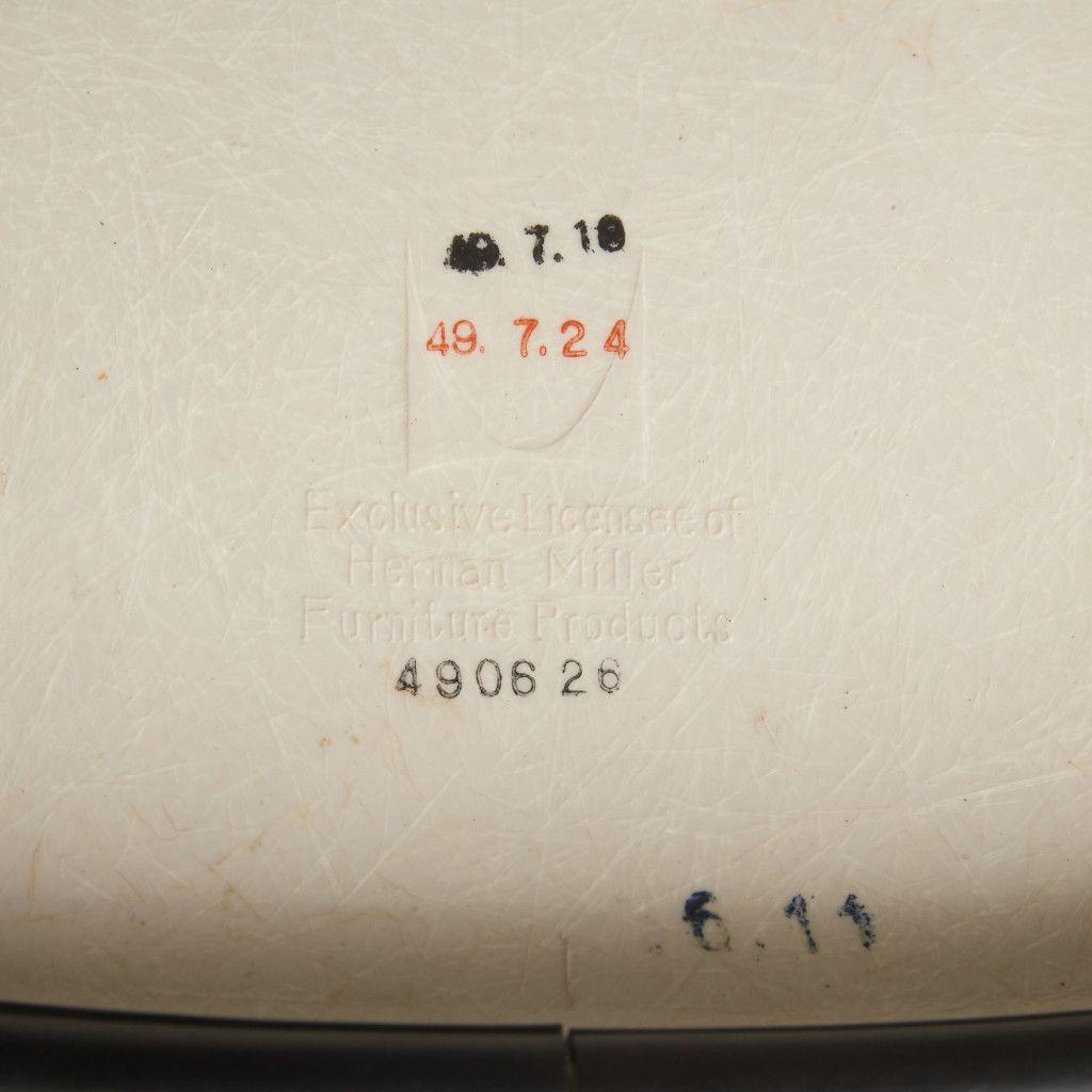 Herman Miller イームズ サイドシェルチェア ヴィンテージ スタッキングベース FRP Eames 椅子 ハーマンミラー ビンテージ 名作 97484 Herman Miller イームズ サイドシェルチェア ヴィンテージ スタッキングベース FRP Eames 椅子 ハーマンミラー ビンテージ 名作 97484