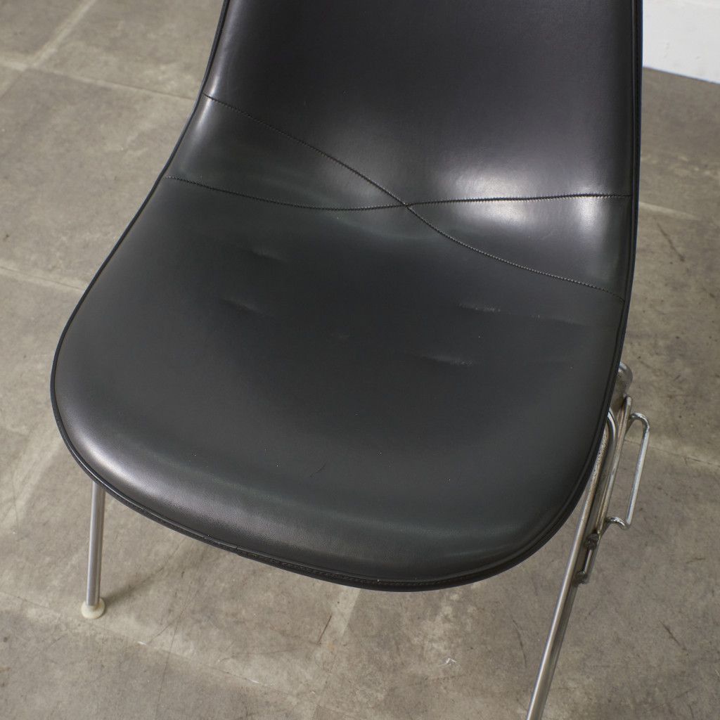 Herman Miller イームズ サイドシェルチェア ヴィンテージ スタッキングベース FRP Eames 椅子 ハーマンミラー ビンテージ 名作 97484 Herman Miller イームズ サイドシェルチェア ヴィンテージ スタッキングベース FRP Eames 椅子 ハーマンミラー ビンテージ 名作 97484