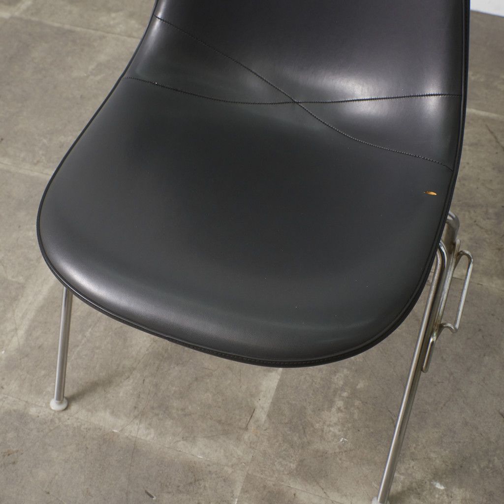 Herman Miller イームズ サイドシェルチェア ヴィンテージ スタッキングベース FRP Eames 椅子 ハーマンミラー ビンテージ 名作 97485 Herman Miller イームズ サイドシェルチェア ヴィンテージ スタッキングベース FRP Eames 椅子 ハーマンミラー ビンテージ 名作 97485