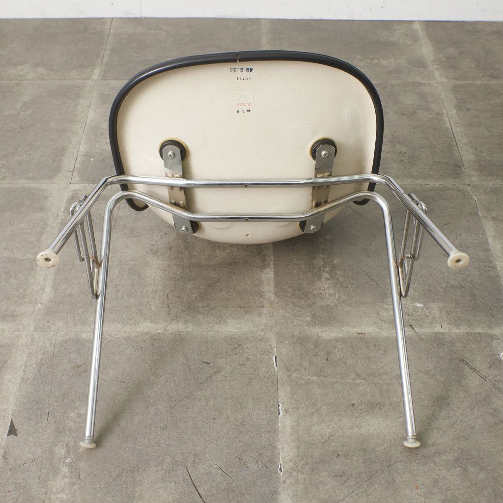 Herman Miller イームズ サイドシェルチェア ヴィンテージ スタッキングベース FRP Eames 椅子 ハーマンミラー ビンテージ 名作 97486