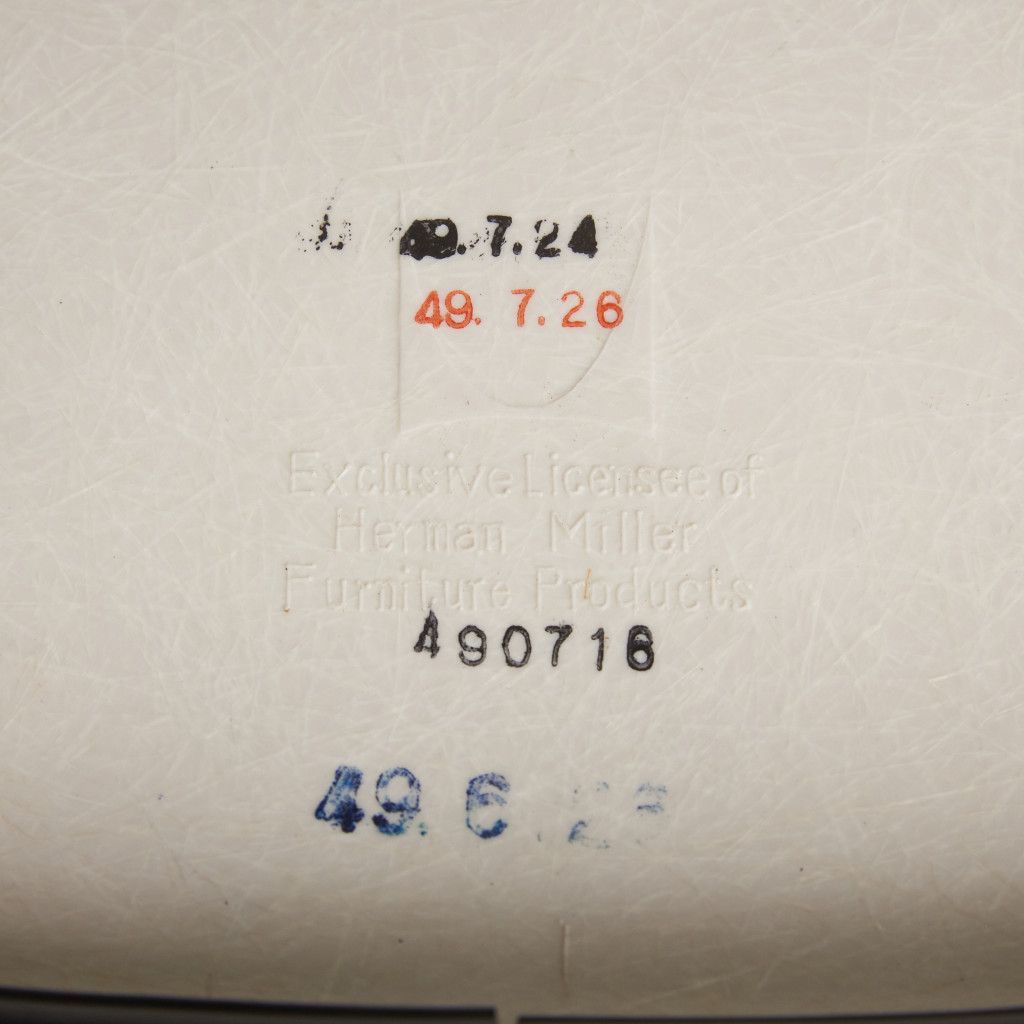 Herman Miller イームズ サイドシェルチェア ヴィンテージ スタッキングベース FRP Eames 椅子 ハーマンミラー ビンテージ 名作 97490 Herman Miller イームズ サイドシェルチェア ヴィンテージ スタッキングベース FRP Eames 椅子 ハーマンミラー ビンテージ 名作 97490