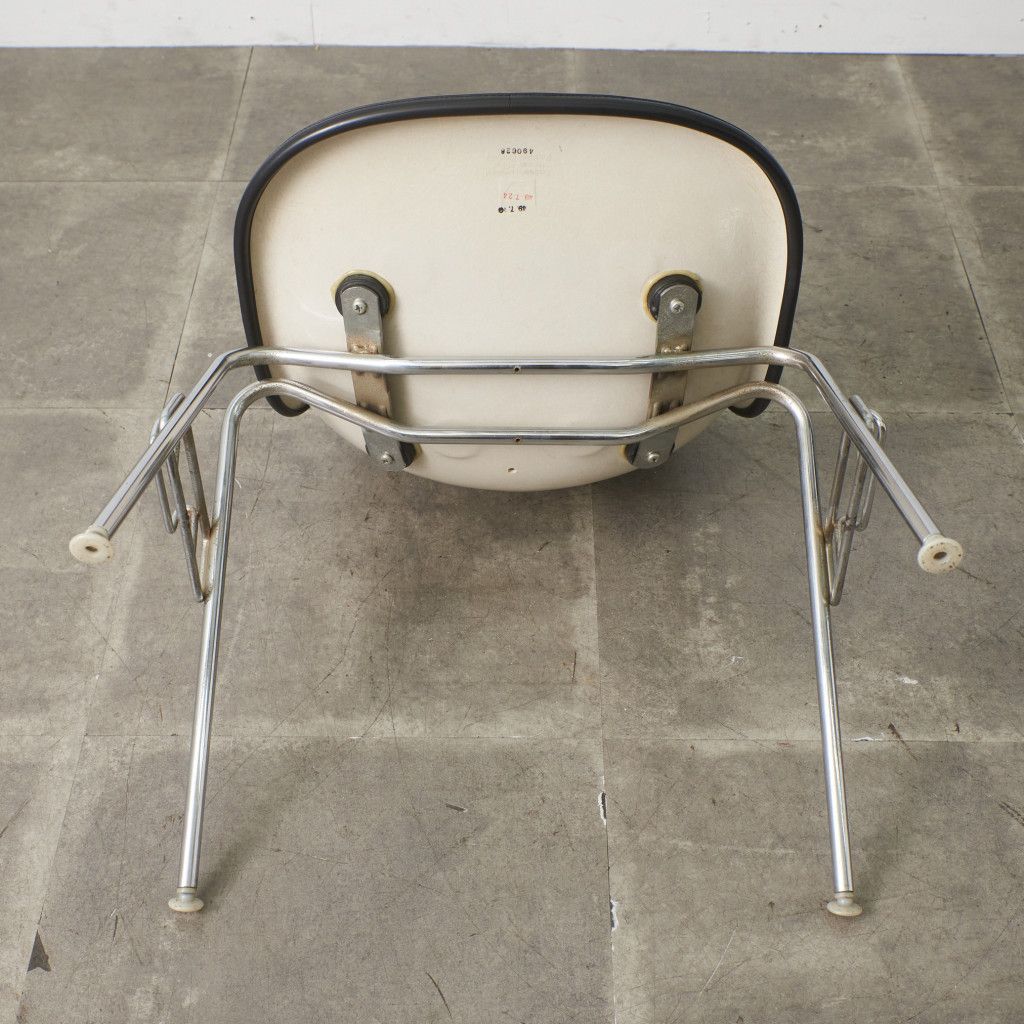 Herman Miller イームズ サイドシェルチェア ヴィンテージ スタッキングベース FRP Eames 椅子 ハーマンミラー ビンテージ 名作 97491