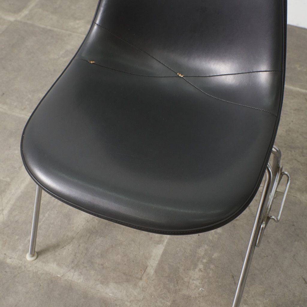 Herman Miller イームズ サイドシェルチェア ヴィンテージ スタッキングベース FRP Eames 椅子 ハーマンミラー ビンテージ 名作 97491