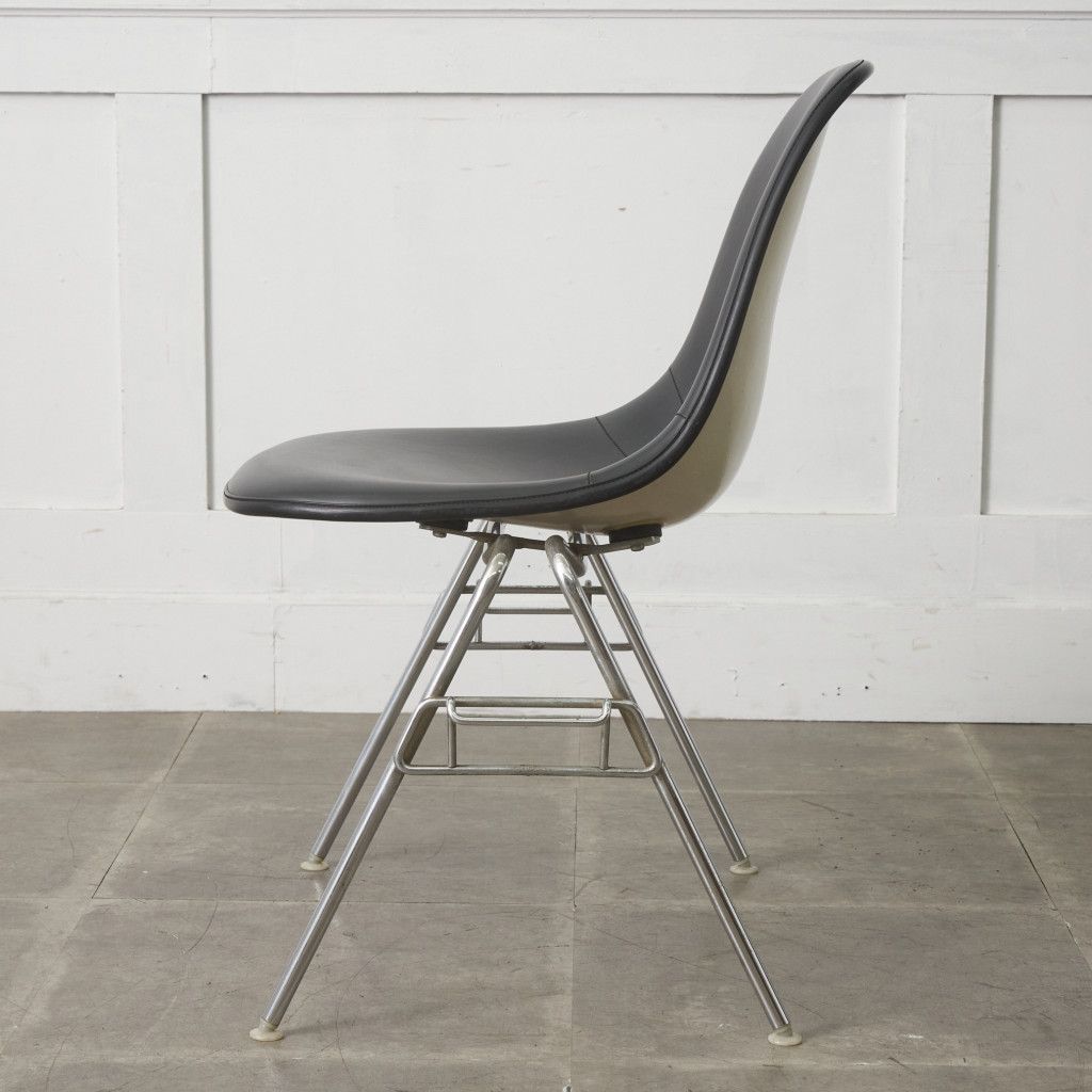 Herman Miller イームズ サイドシェルチェア ヴィンテージ スタッキングベース FRP Eames 椅子 ハーマンミラー ビンテージ 名作 97494