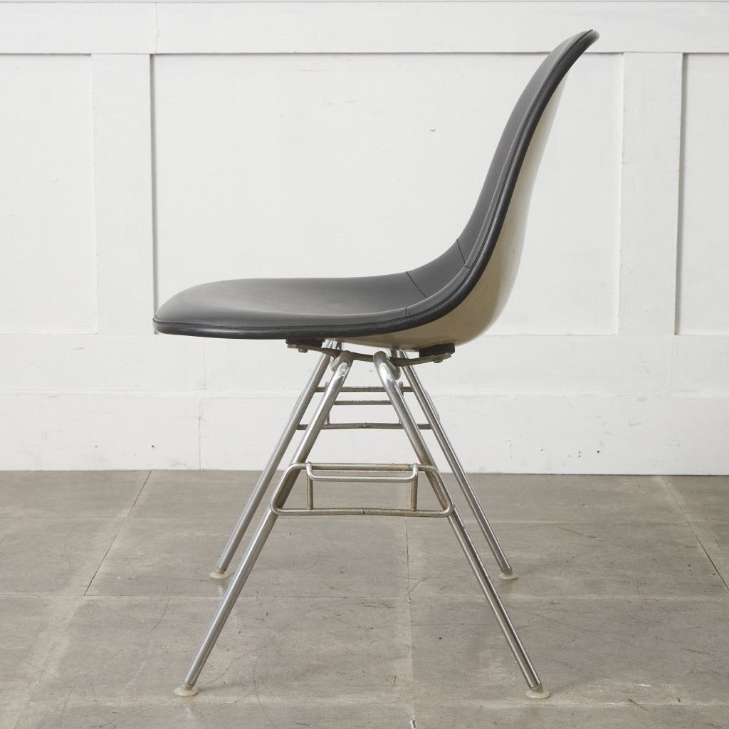 Herman Miller イームズ サイドシェルチェア ヴィンテージ スタッキングベース FRP Eames 椅子 ハーマンミラー ビンテージ 名作 97495 Herman Miller イームズ サイドシェルチェア ヴィンテージ スタッキングベース FRP Eames 椅子 ハーマンミラー ビンテージ 名作 97495