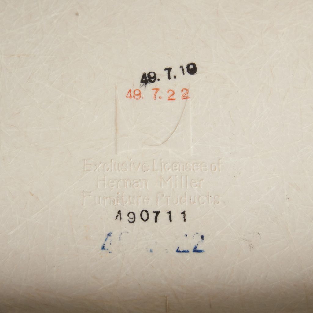 Herman Miller イームズ サイドシェルチェア ヴィンテージ スタッキングベース FRP Eames 椅子 ハーマンミラー ビンテージ 名作 97496